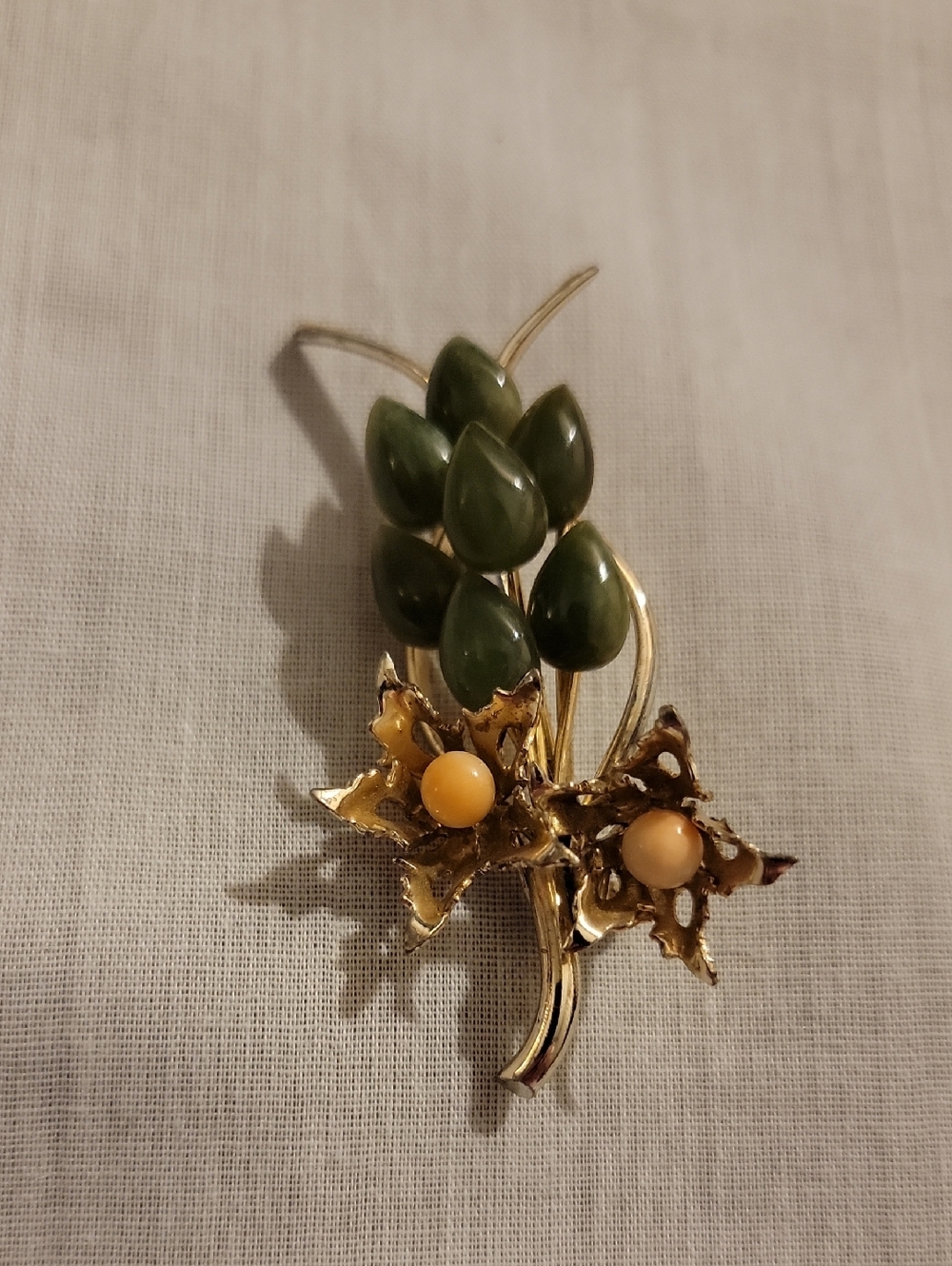 Vintage Gold-Tone Green Nephrite Jade Stone Floral Leaf Brooch PIN